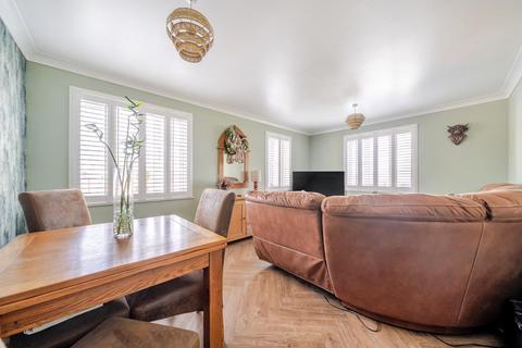 2 bedroom apartment for sale, Mercer Close, Larkfield, Aylesford