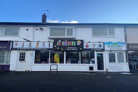 Retail property (high street) to rent - 167 Liverpool Road, Hutton, Preston, Lancashire