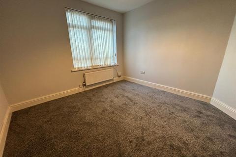2 bedroom apartment to rent, Anlaby Road, Hull