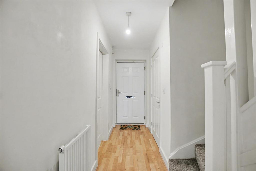 Entrance Hall 2.jpeg