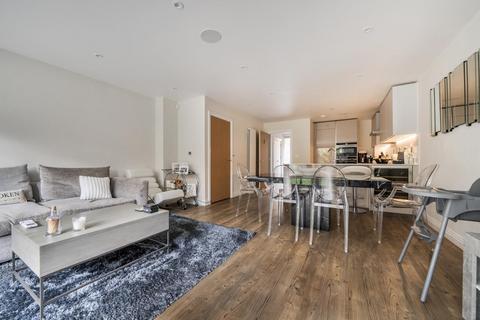 4 bedroom terraced house for sale, Quayle Crescent, London