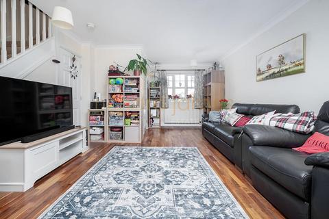 3 bedroom end of terrace house for sale, Colebrook Close, Mill Hill, NW7