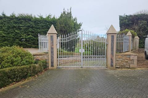 undefined, La Rue du Cerf, St John JE3