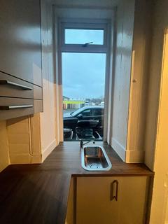 undefined, 102 0/2 Hawkhead Road, PA2 7BA