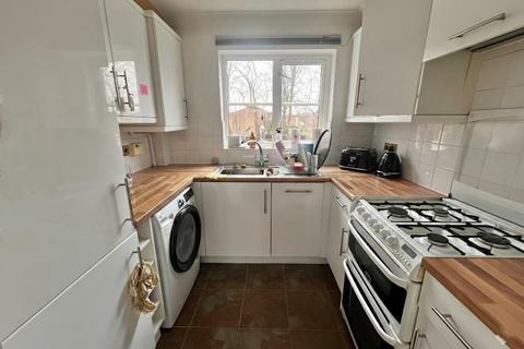 2 bedroom flat for sale, Ringstead Drive, Wilmslow