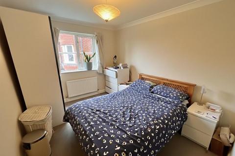 2 bedroom flat for sale, Ringstead Drive, Wilmslow