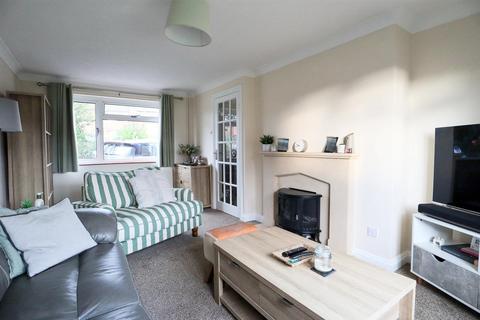 3 bedroom terraced house for sale, Elm Close, Oakham LE15