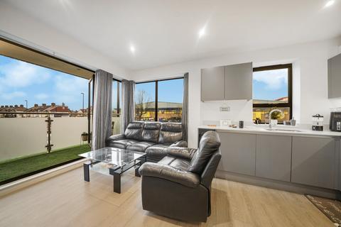 2 bedroom apartment for sale, Mitcham Road, Croydon, CR0