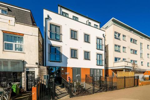 1 bedroom flat to rent, Stowbridge Apartments, 823 Lea Bridge Road, Walthamstow