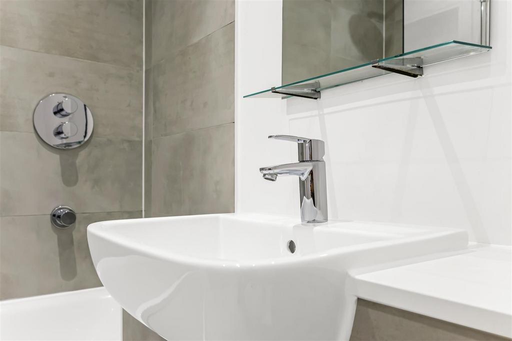 6 stowbridge Apartments-2.jpg