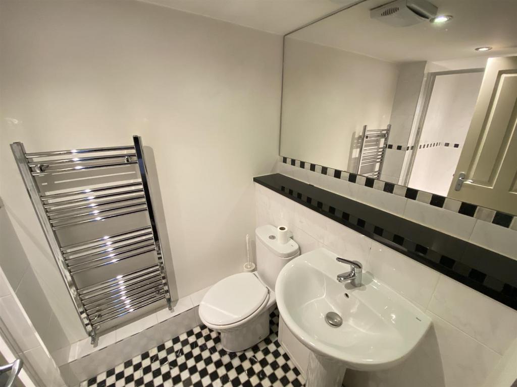 Ensuite