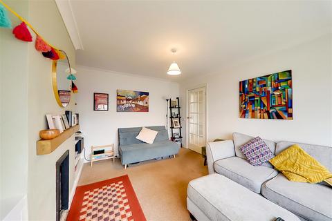 3 bedroom semi-detached house for sale, Cedar Avenue, Worthing, BN13