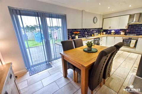 undefined, St. Martins Road, Monkton, Pembroke