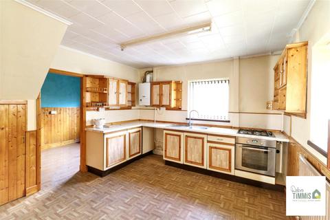 3 bedroom semi-detached house for sale, Middlefield Road, Bentilee, Stoke-On-Trent
