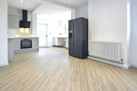 2 bedroom semi-detached house for sale, Hill Crest, Wilnecote, Tamworth, B77