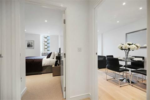 1 bedroom apartment to rent, Pinnacle Apartments, 11 Saffron Central Square, Wellesley Road, CR0