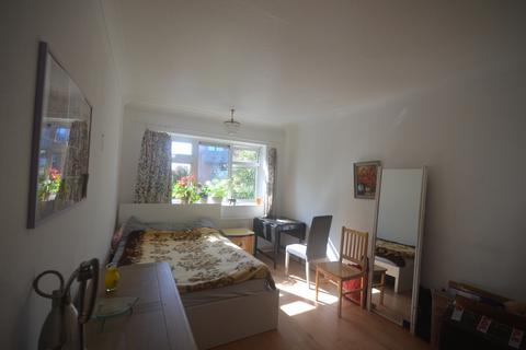 undefined, Cranbrook Road, IG6 1HR