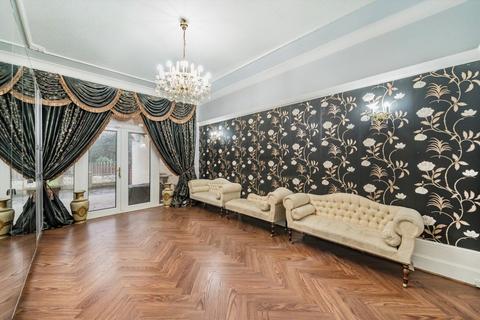 5 bedroom house for sale, Conyers Road, London SW16