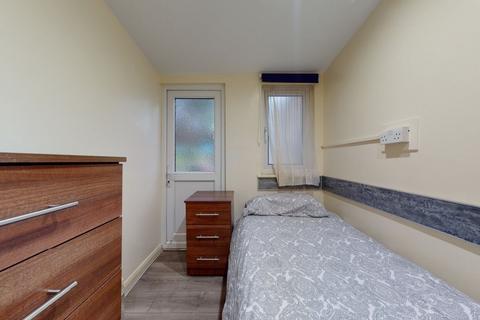 undefined, Chatsworth Road