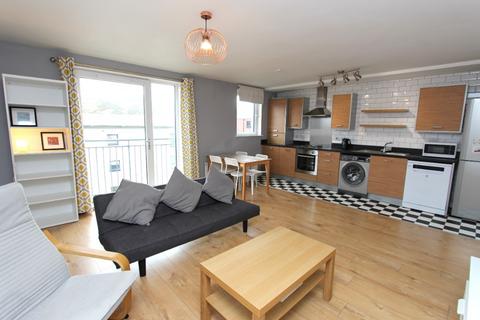 2 bedroom flat to rent, Lochend Park View, Lochend, Edinburgh, EH7