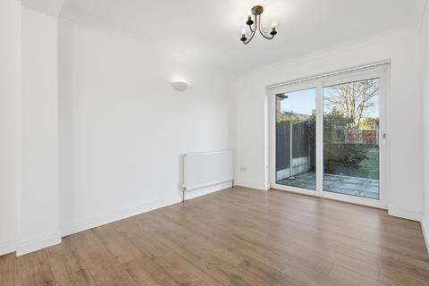 5 bedroom semi-detached house for sale, Heath Drive, Chelmsford, CM2
