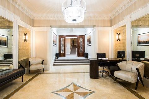 4 bedroom apartment to rent, Strathmore Court, Park Road NW8