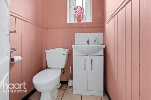 3 bedroom semi-detached house for sale, Tees Drive, Noak Hill