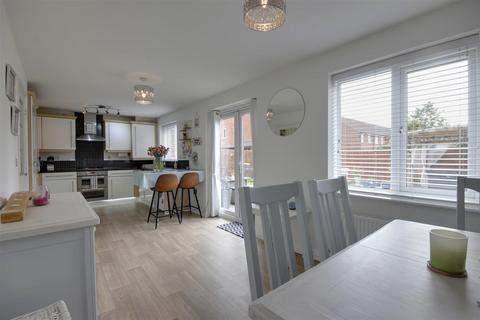 4 bedroom detached house for sale, Kingscroft Drive, Welton