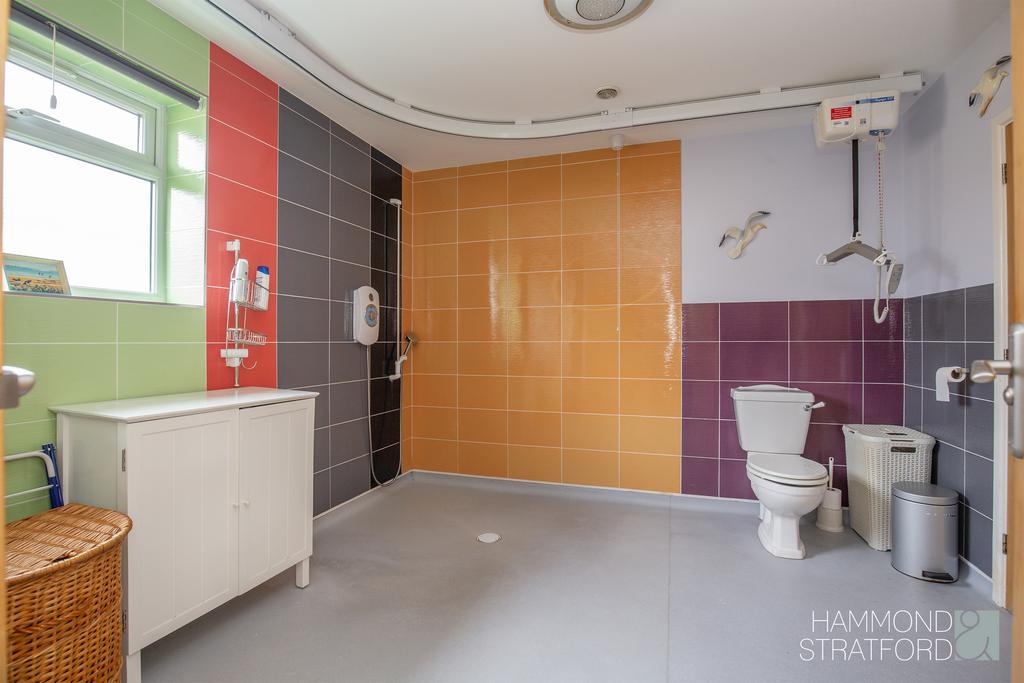 Ground Floor Wet Room