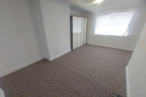 undefined, Lilycroft Place, Bradford, BD8