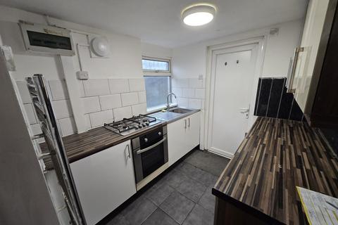 undefined, Lilycroft Place, Bradford, BD8