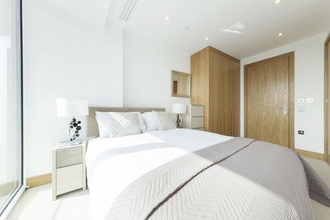2 bedroom flat to rent, Crossharbour Plaza, London E14