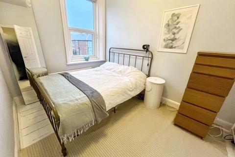 3 bedroom terraced house for sale, Whitley Road, ., Whitley Bay, Tyne and Wear, NE26 2NF