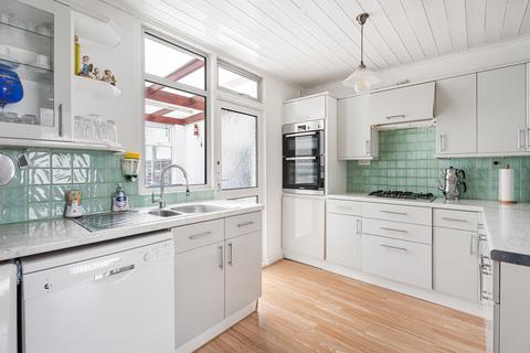4 bedroom house for sale, Curzon Avenue, Enfield