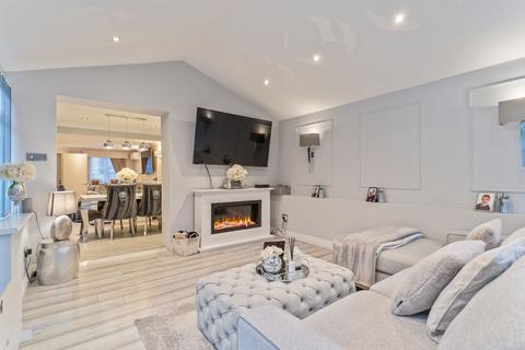 4 bedroom detached house for sale, Goodrich Grove, Newport, NP10