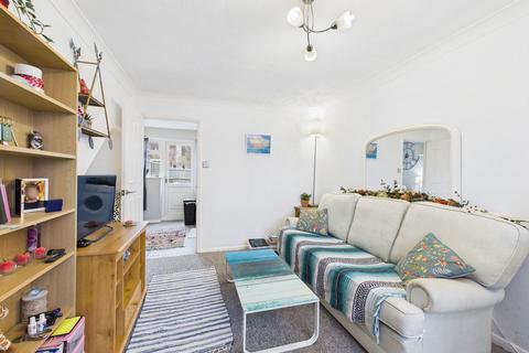 2 bedroom terraced house for sale, Corfe Close, Worthing, Ferring, West Sussex, BN13