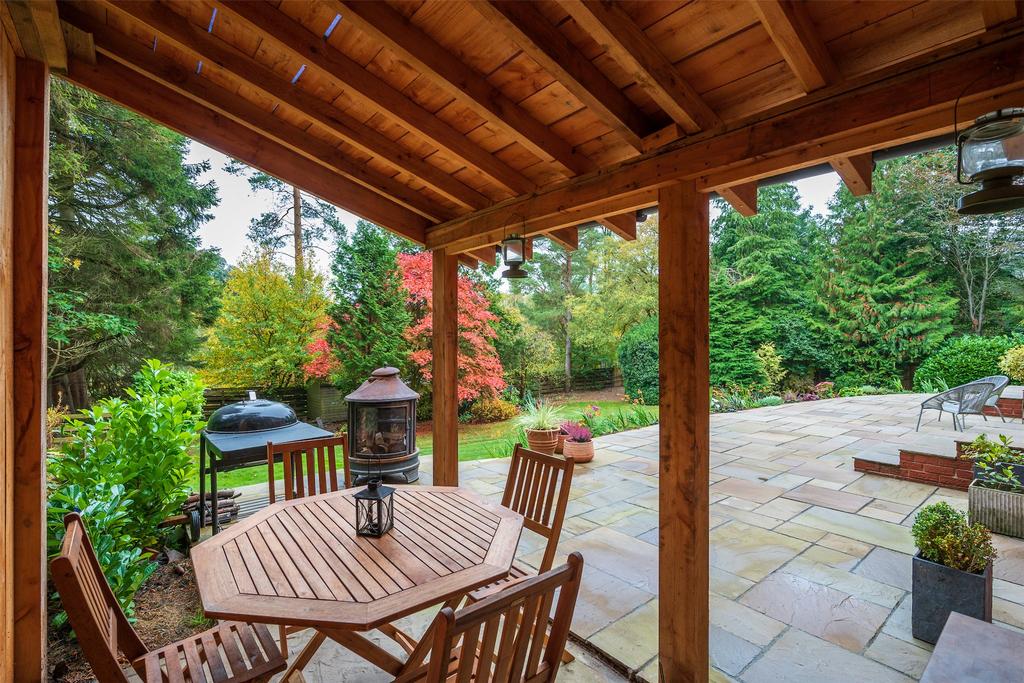 Outdoor Seating