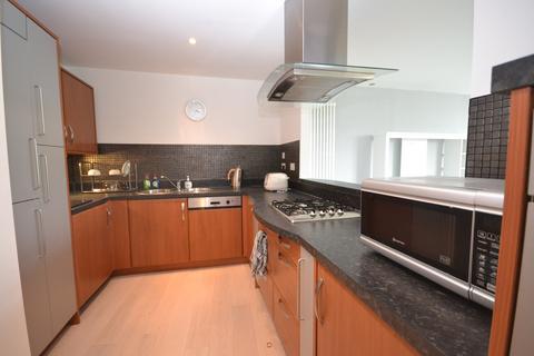 2 bedroom flat to rent, East Pilton Farm Crescent, Fettes, Edinburgh, EH5