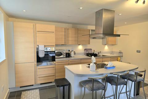 2 bedroom flat to rent, Anson Court, The Canalside, PO1