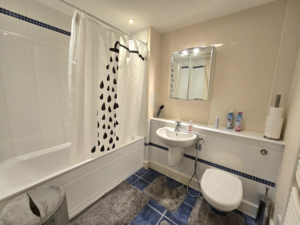 8 Bathroom