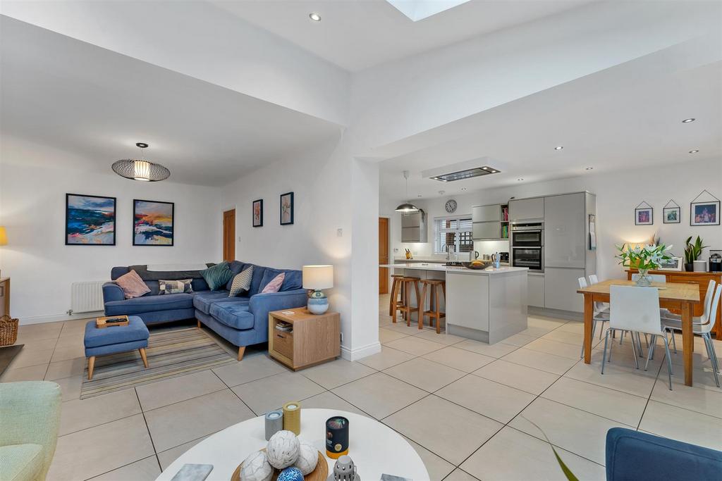Open Plan Living Dining Kitchen 3