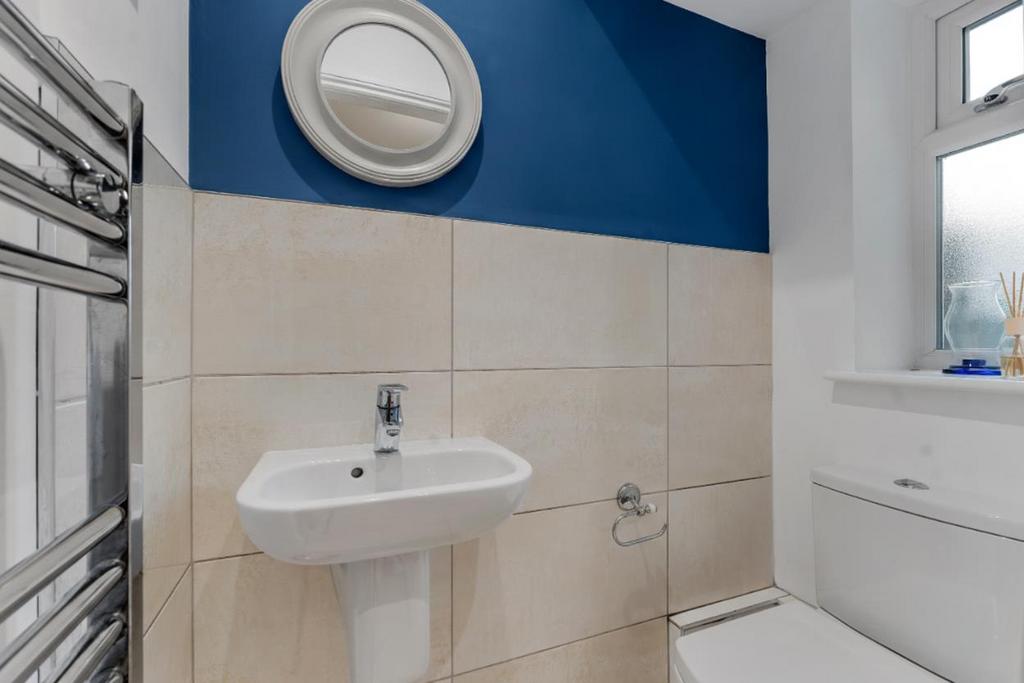 Ground Floor WC