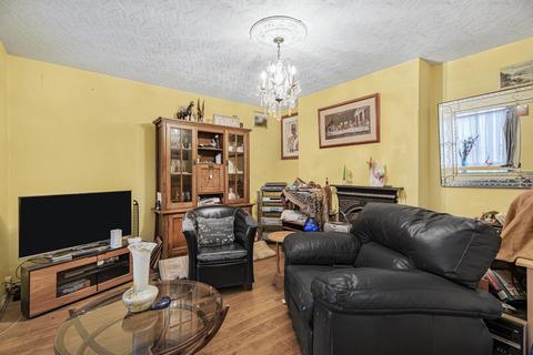3 bedroom house for sale, Cuckoo Hall Lane, Edmonton