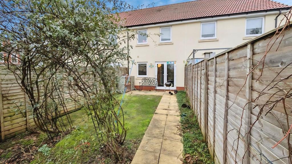 16 Sommerville rear garden a.jpg