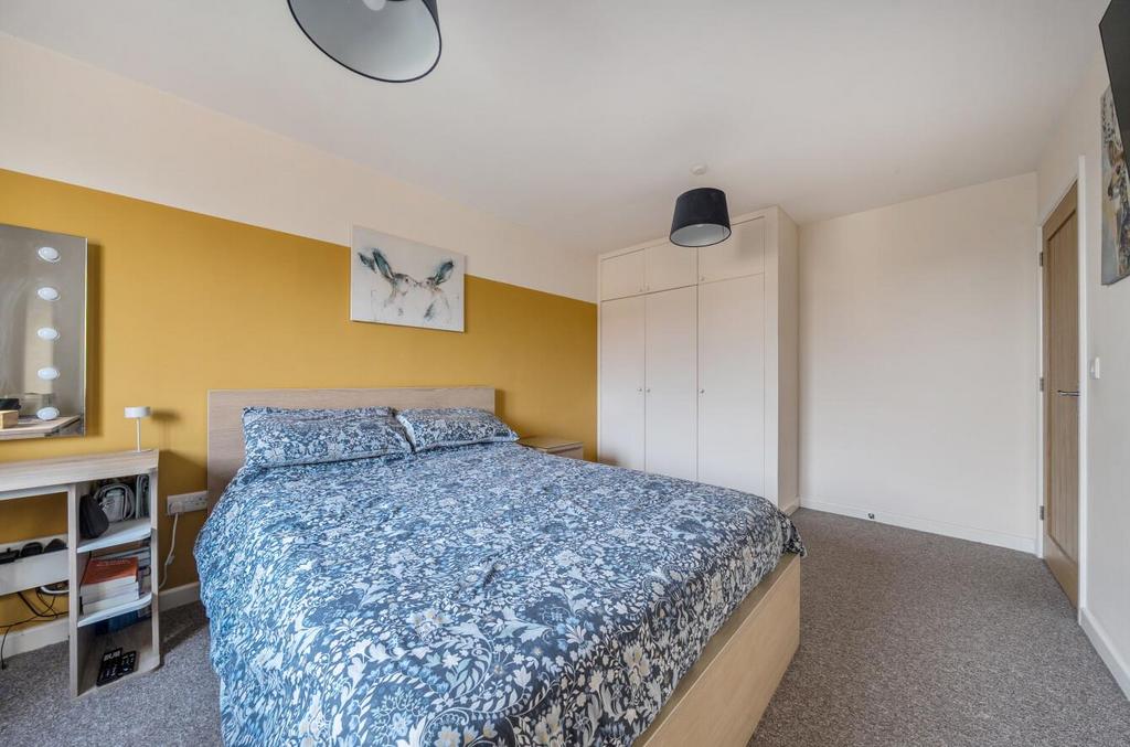 Bed11.jpg