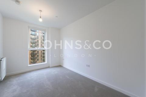 2 bedroom apartment to rent, Hayes Village, Hayes, London, UB3