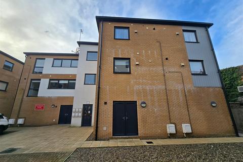 2 bedroom flat for sale, Dock Tavern Lane, Great Yarmouth