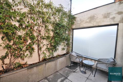 2 bedroom apartment for sale, Ballards Lane, Finchley, N3