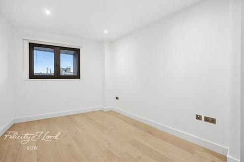 2 bedroom apartment to rent, Trego Road, LONDON
