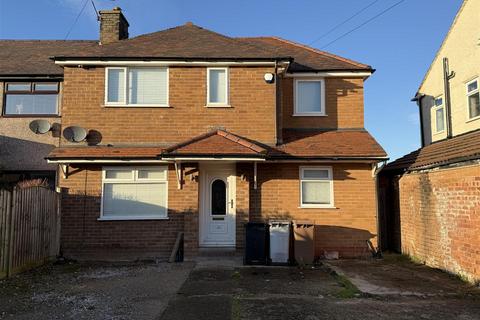 3 bedroom end of terrace house for sale - Fishers Lane, Pensby, Wirral